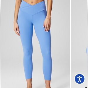 Fabletics Oasis PureLuxe High Waist Cross Over 7/8 Legging Pockets Surf Blue XL